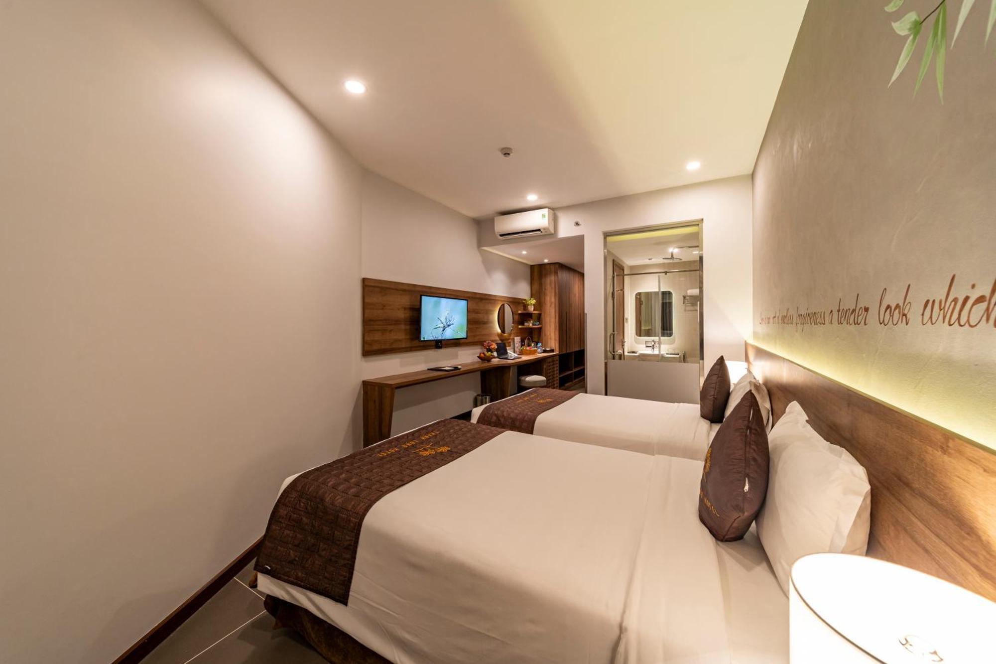 Thanh Long Hotel - Bach Dang Ho Si Minh-város Kültér fotó